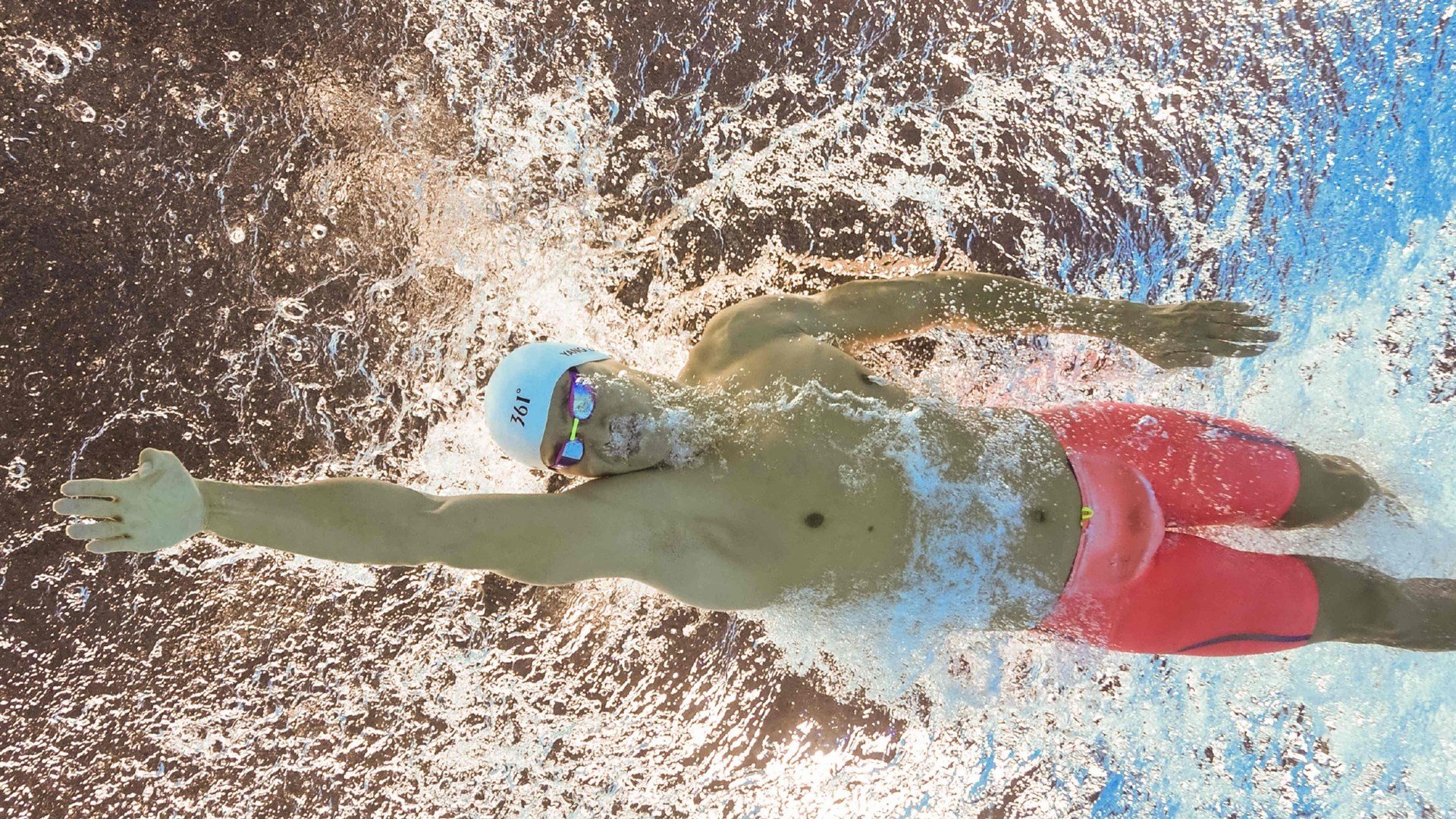 开云APP-克莱·汤普森,当G6的时钟为他静止,整个NBA屏住呼吸