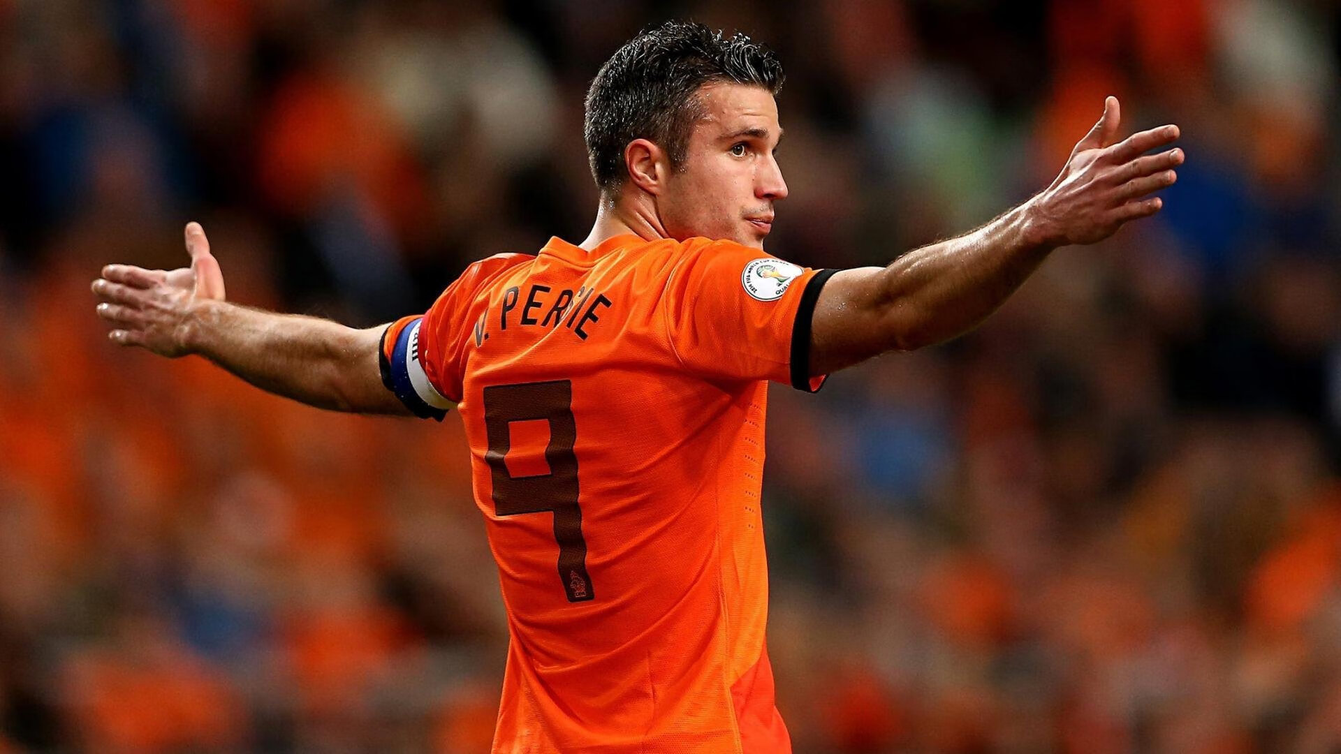 开云APP-加维,绿茵棋盘上的少年棋手,一手掌控喀麦隆与墨西哥的命运棋局